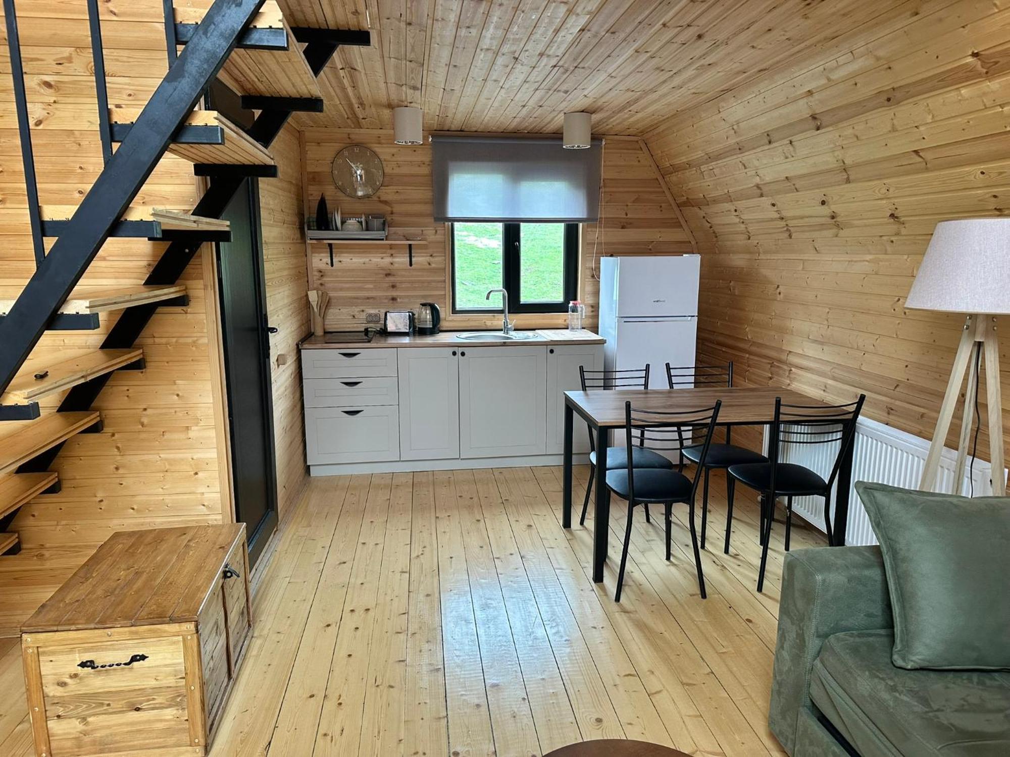 A&B Cottages Kazbegi Extérieur photo